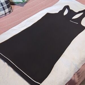 Women's Black Sleeveless Nightgown